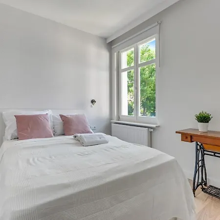 Apartment Grand - Studio Apartament In